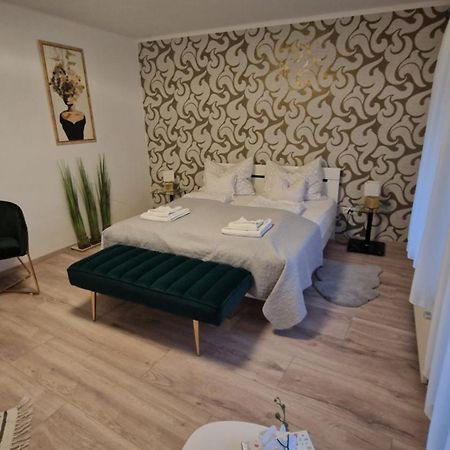Anida Holiday Home 索普隆 外观 照片