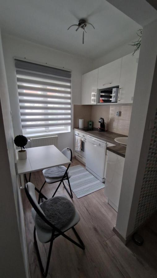 Anida Holiday Home 索普隆 外观 照片